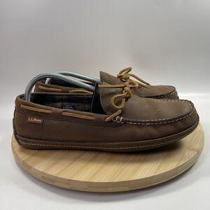 LL Bean Handsewn Moccasin Slippers Mens 9 Leather Brown Flannel Lined 212164